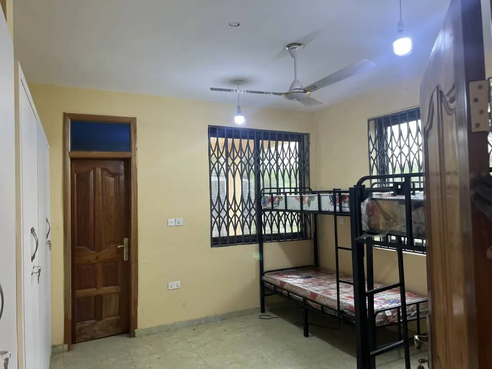 RICHROSE HOSTEL