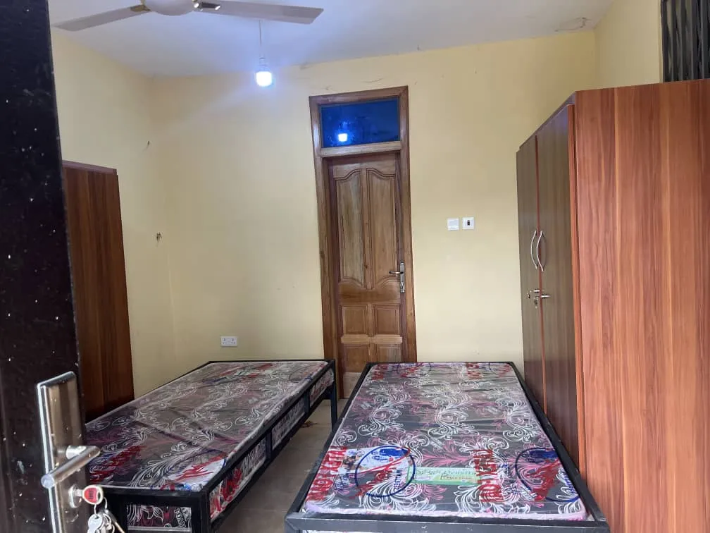 RICHROSE HOSTEL